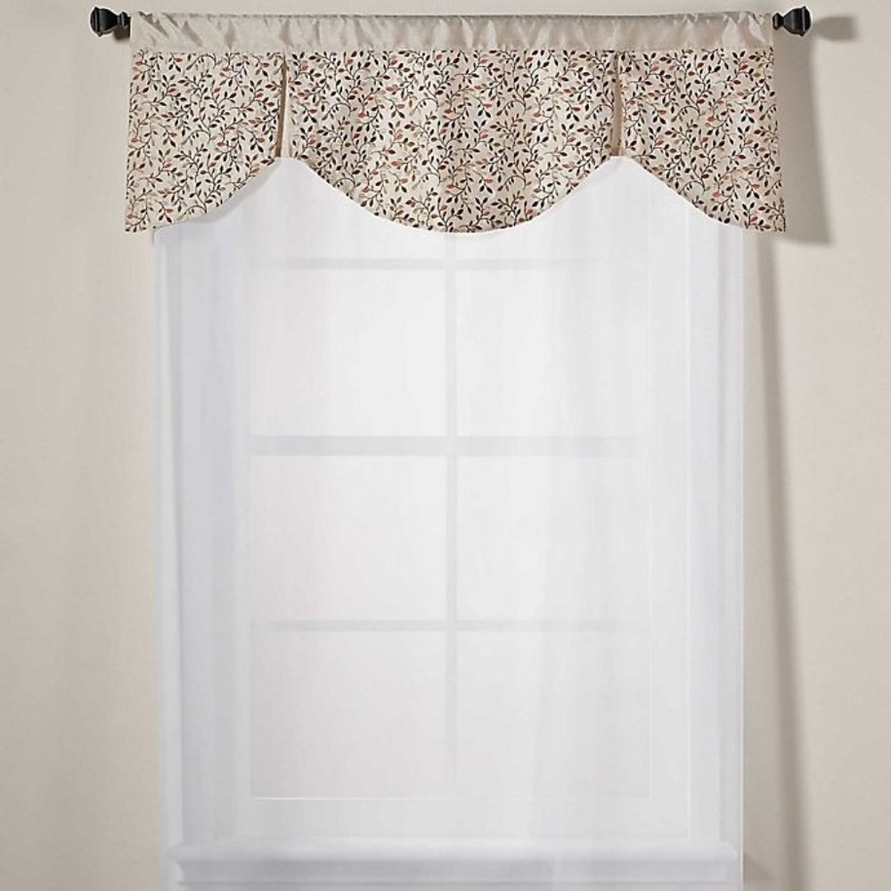 Festival Valance in Almond